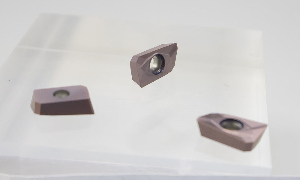 APMT1604PDER-FM Mảnh dao phay ngón hình bình hành có thể thay thế bằng cacbua, Dao phay ngón cacbua, Mảnh dao cacbua, Mảnh dao phay CNC