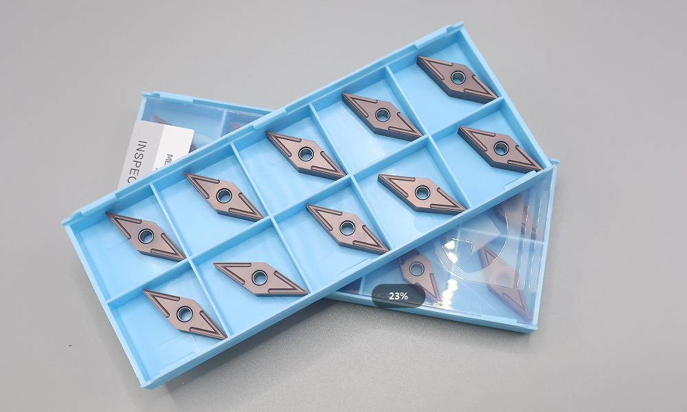 Chèn quay carbide bên ngoài có thể lập chỉ mục VNMG160404 Chèn để cắt thanh khoan không gỉ