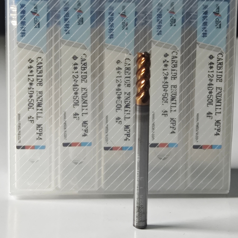 Universal 4 Flute Flat End Mills 2mm Để cắt thép hợp kim carbon thấp Φ2x6x4Dx50mm