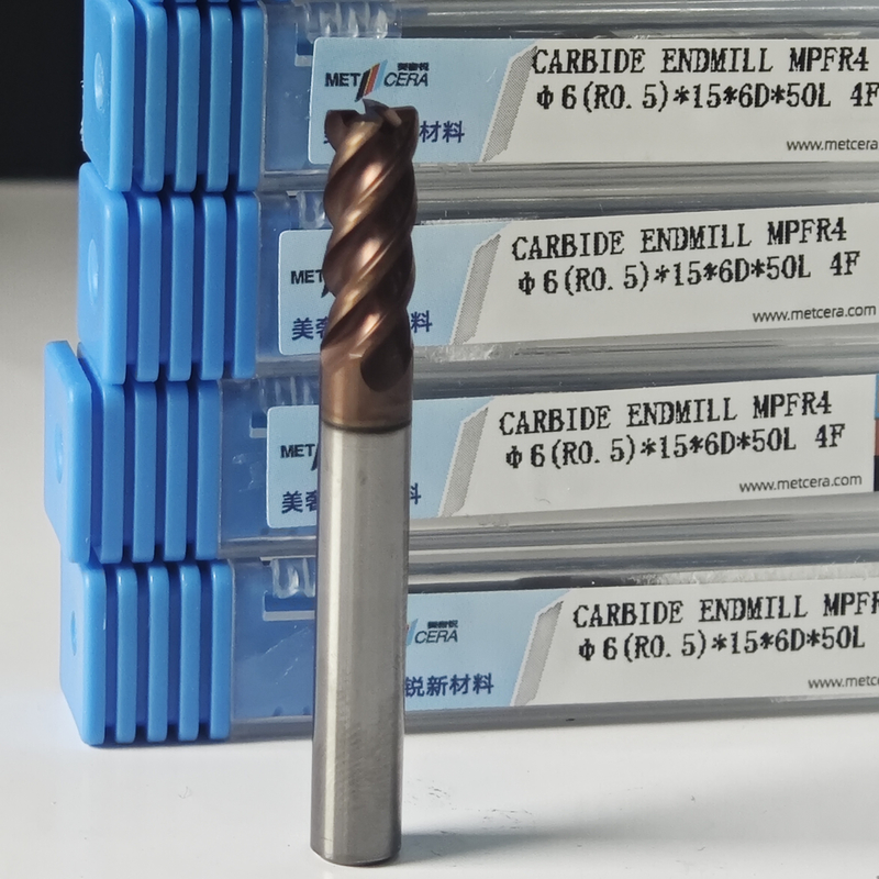 Solid Carbide Universal Cutting End Mills 4 Flute Round Nose Mill 6mm Φ6 R0.5 X15x6Dx50mm Đối với đồ thép làm trước