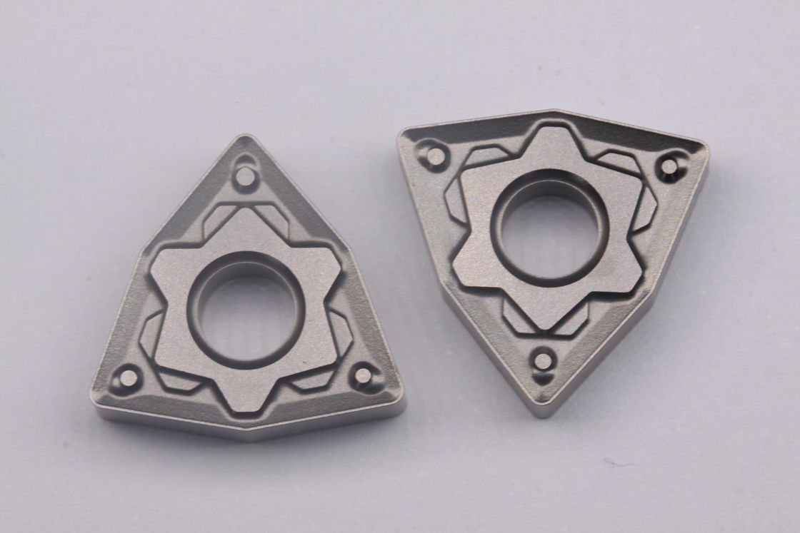 Màu xám và vàng ISO quay chèn công cụ cắt máy quay CNC 40HRC Độ cứng WNMG08
