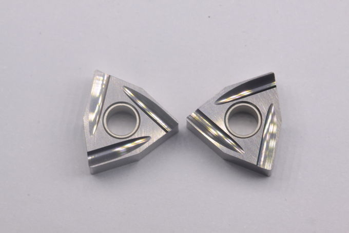 Chống mòn vượt trội Cnc công cụ chèn thép nhẹ Workpiece hoàn hảo bề mặt WNGG0804